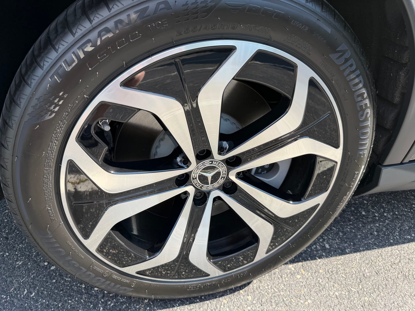 Customer photo review of Decked Out Tire Dressing - 16 oz.