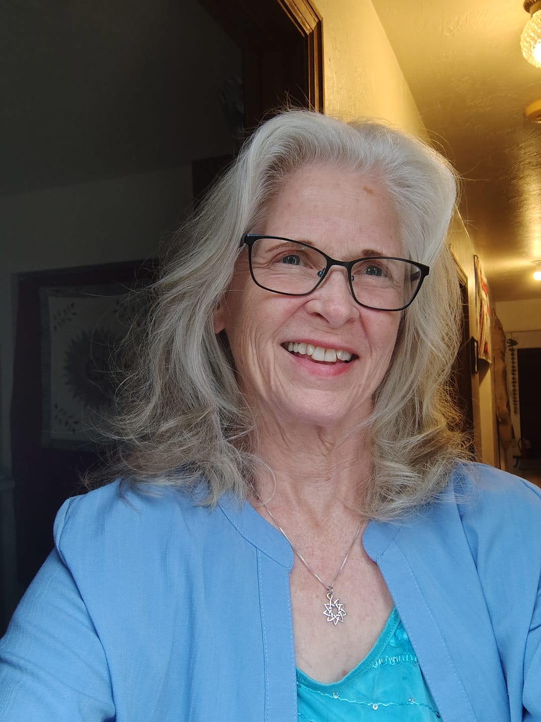 Customer photo review of Volumizing Shampoo Bar – Fine & Flat Hair | VIORI