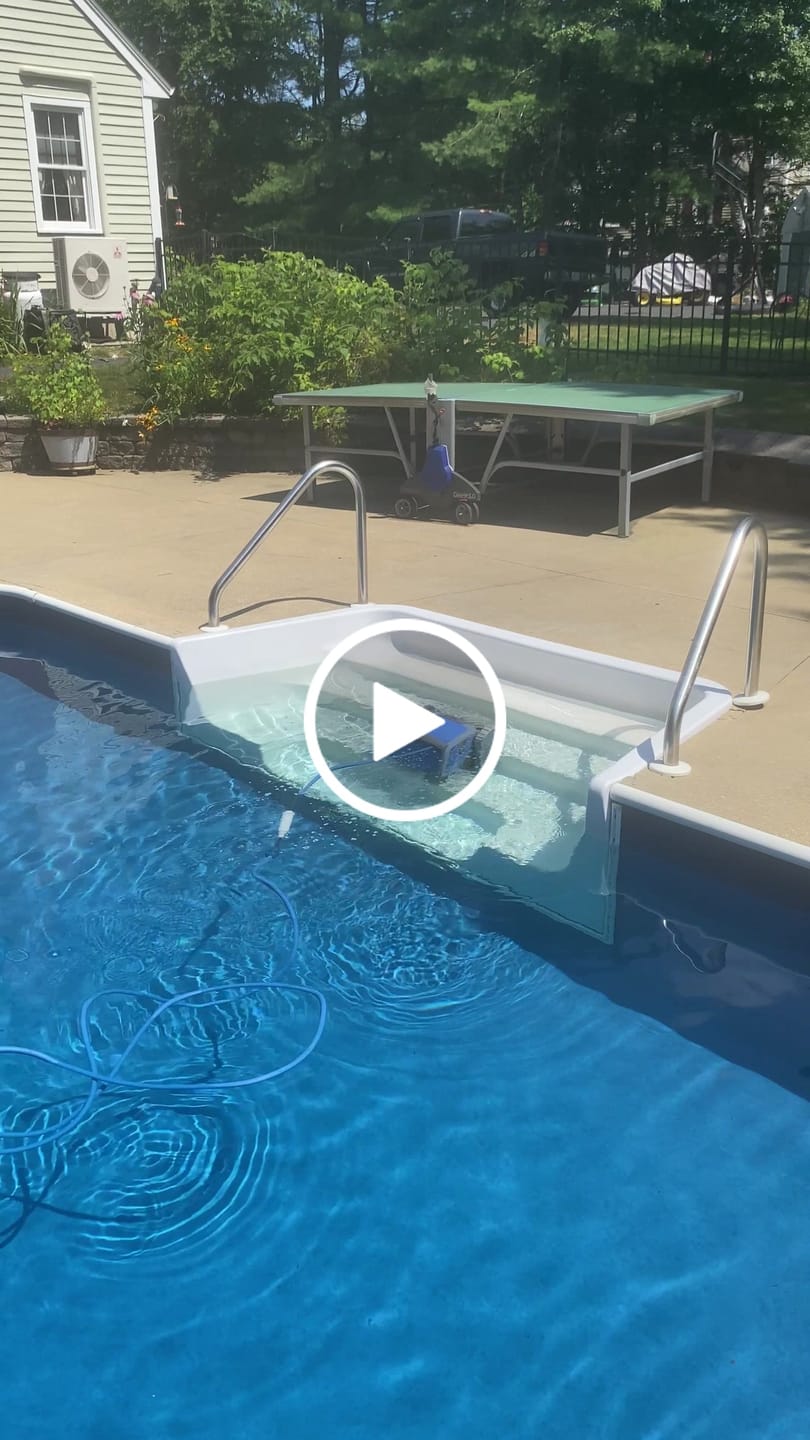 Customer video review of Dolphin M600 Robotic Pool Cleaner - Enhanced Warranty