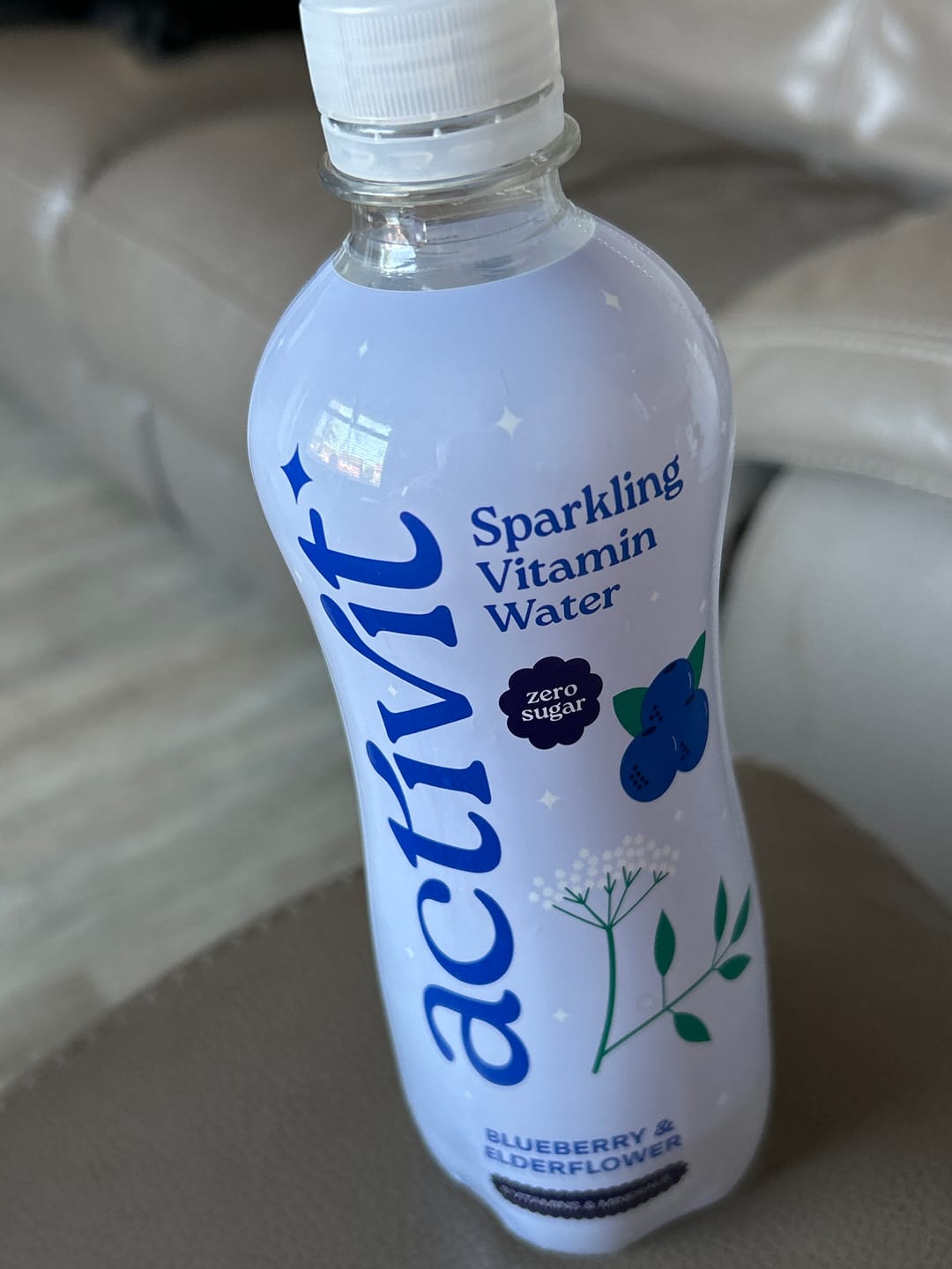 Customer photo review of Activit Blueberry & Elderflower 12 x 500ml
