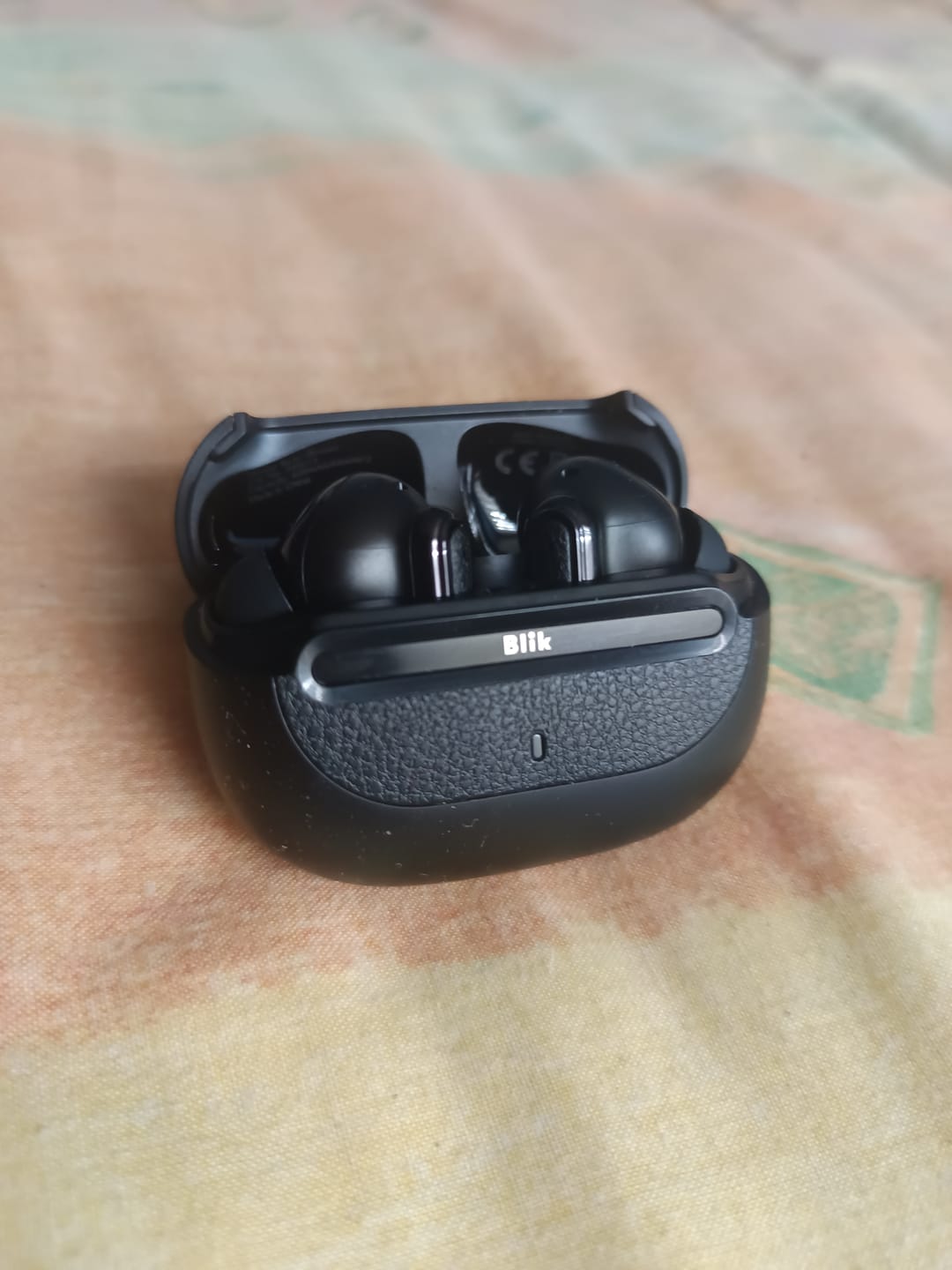 Customer photo review of Audifonos Bluetooth Blik Air950 Cancelación de ruido 40 hrs