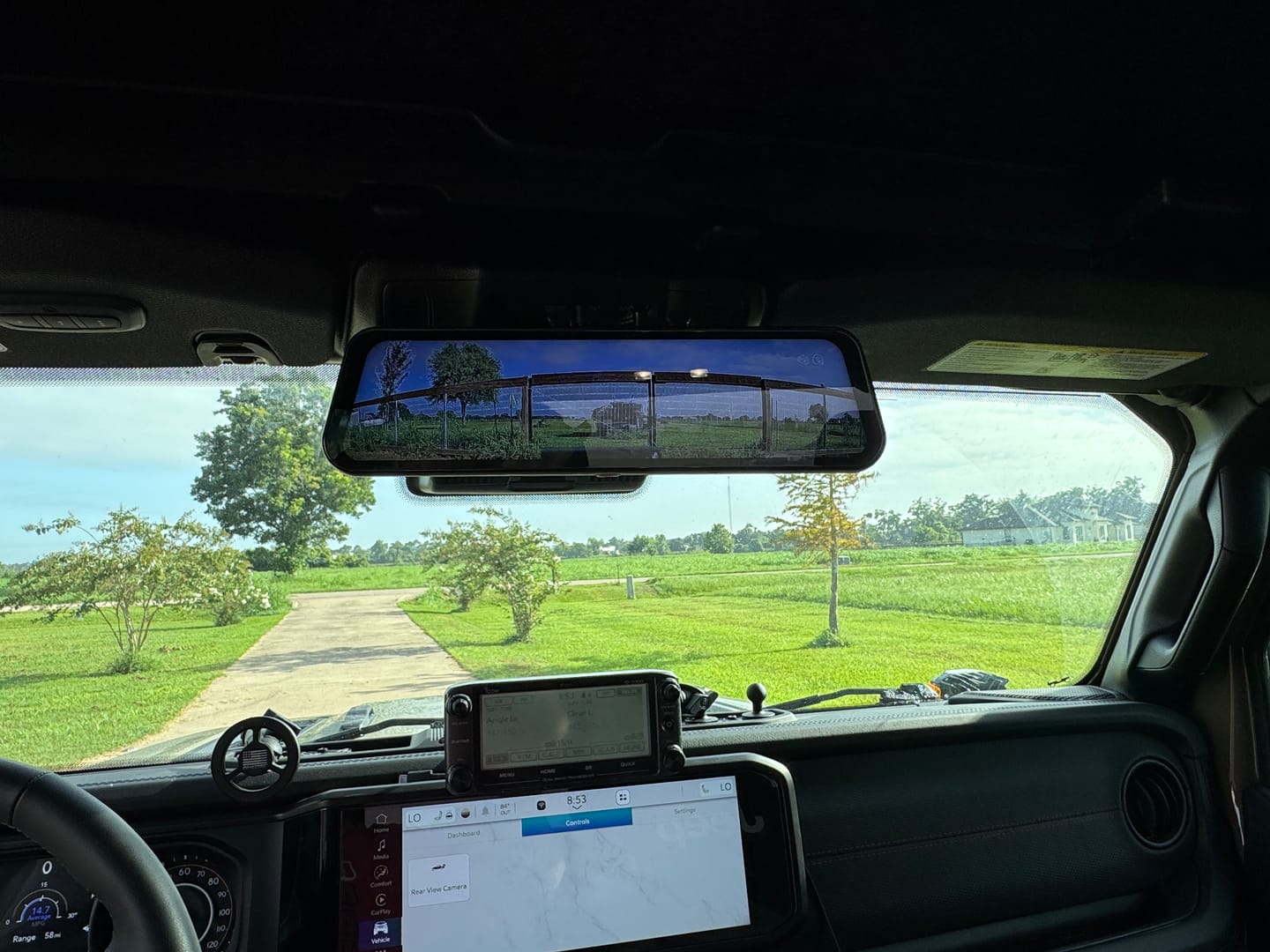 Customer photo review of WOLFBOX G900TriPro Bumper Version 3 Channel Rearview Mirror