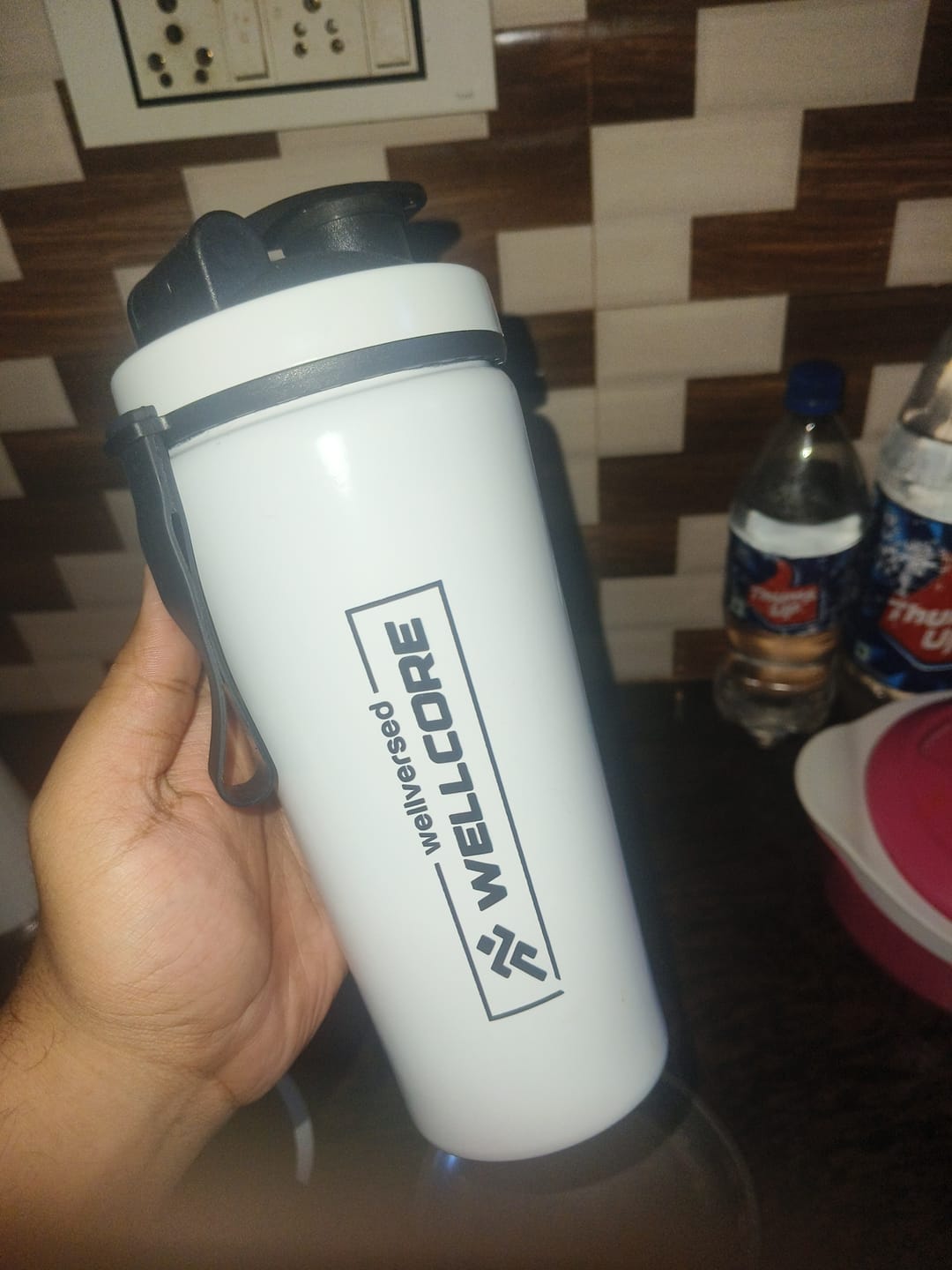 Customer photo review of Wellcore - Micronised Creatine Monohydrate (83 Servings, Kiwi Kick) + Premium Steel Shaker