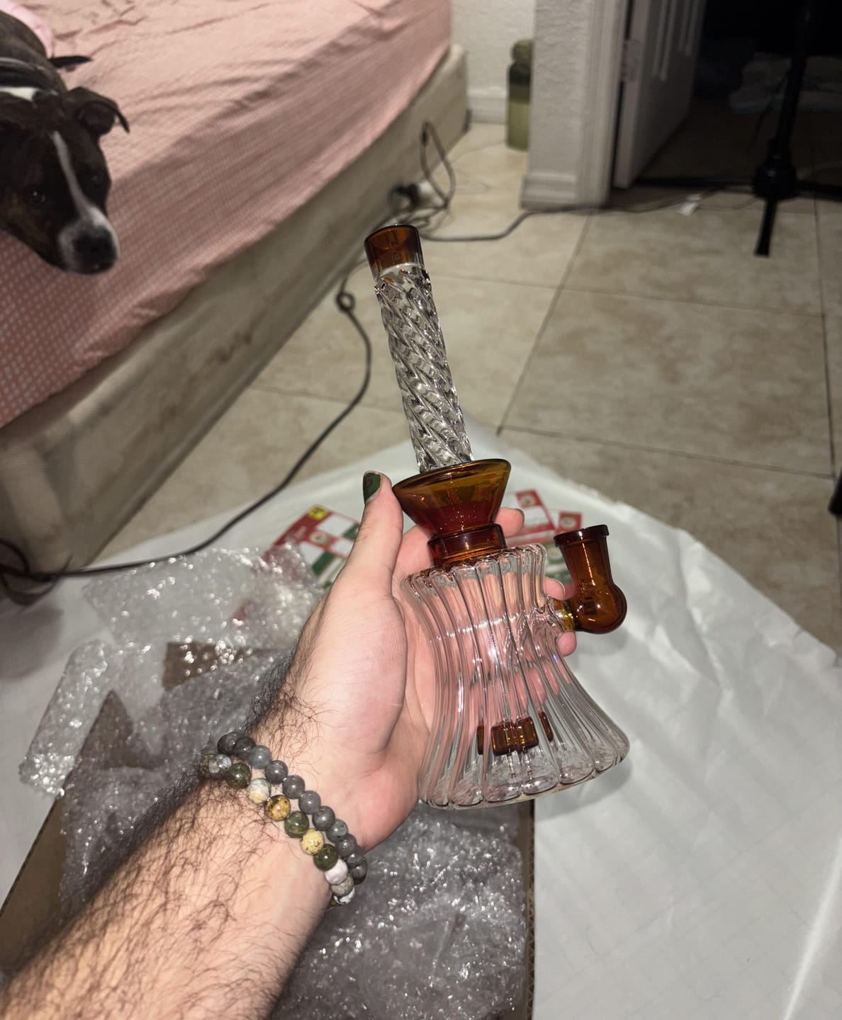 Customer photo review of ELEGANT SWIRL BONG