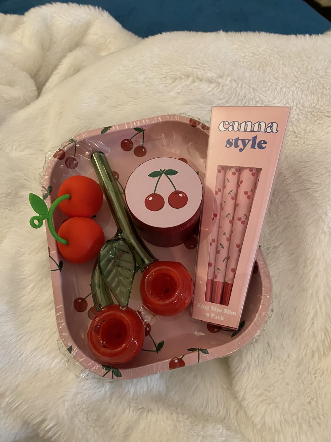 Customer photo review of DOUBLE BOWL CHERRY PIPE