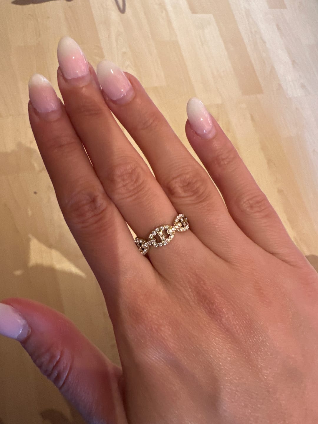 Customer photo review of Pave Flow Deluxe Ring 14K Vergoldet