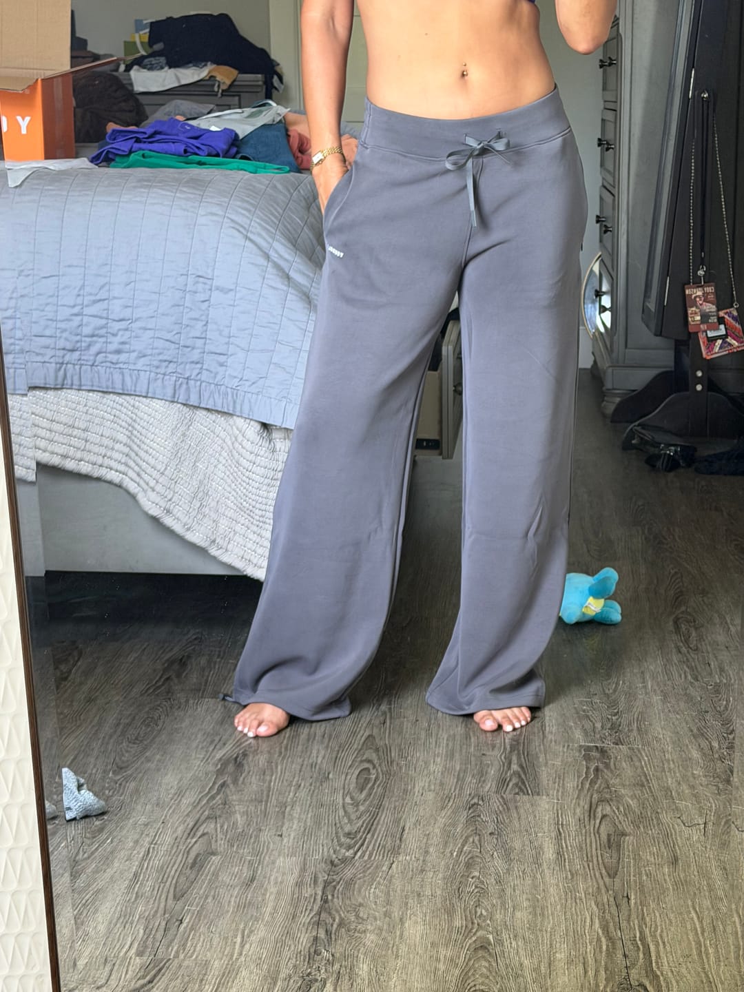 Customer photo review of W2273 Scuba Straight Joggers