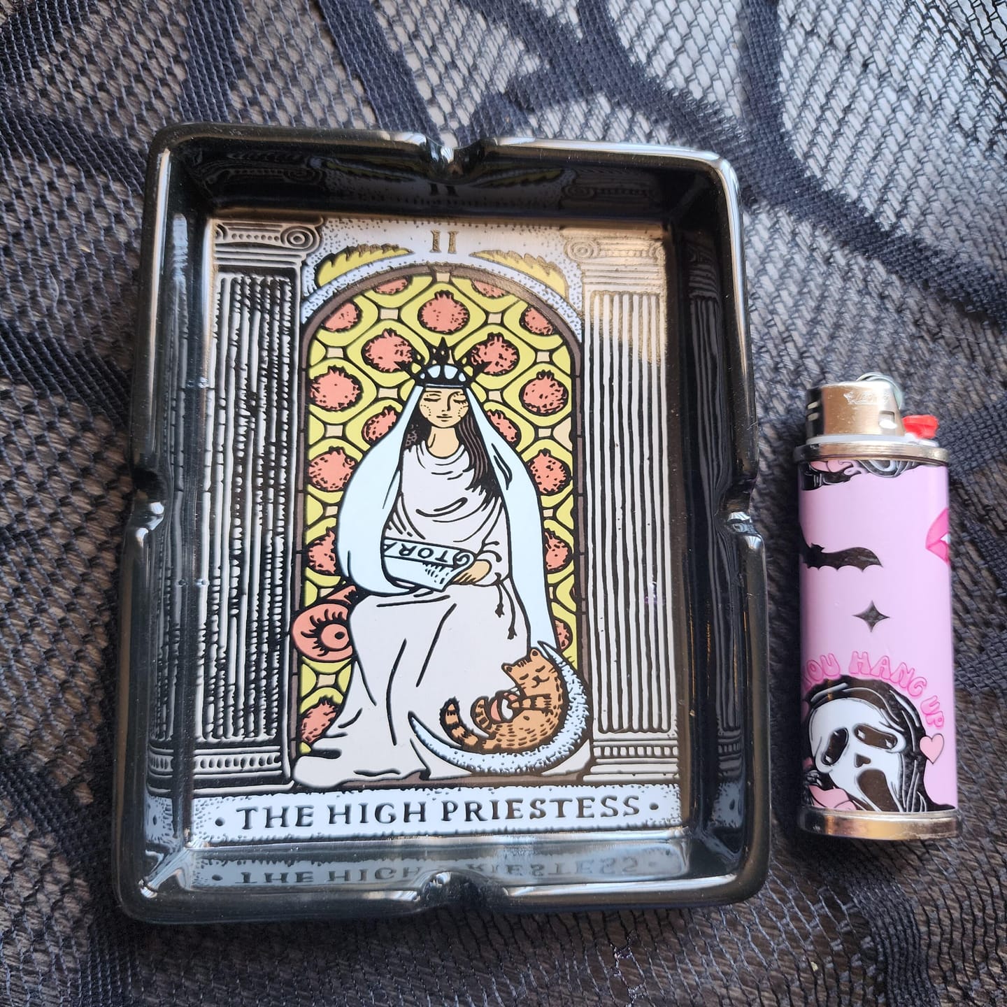 Customer photo review of HIGH PRIESTESS TAROT CARD ASHTRAY