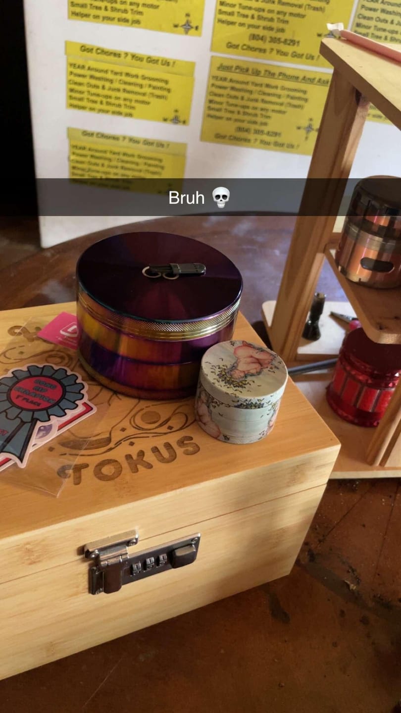 Customer photo review of XXL RAINBOW METALLIC GRINDER