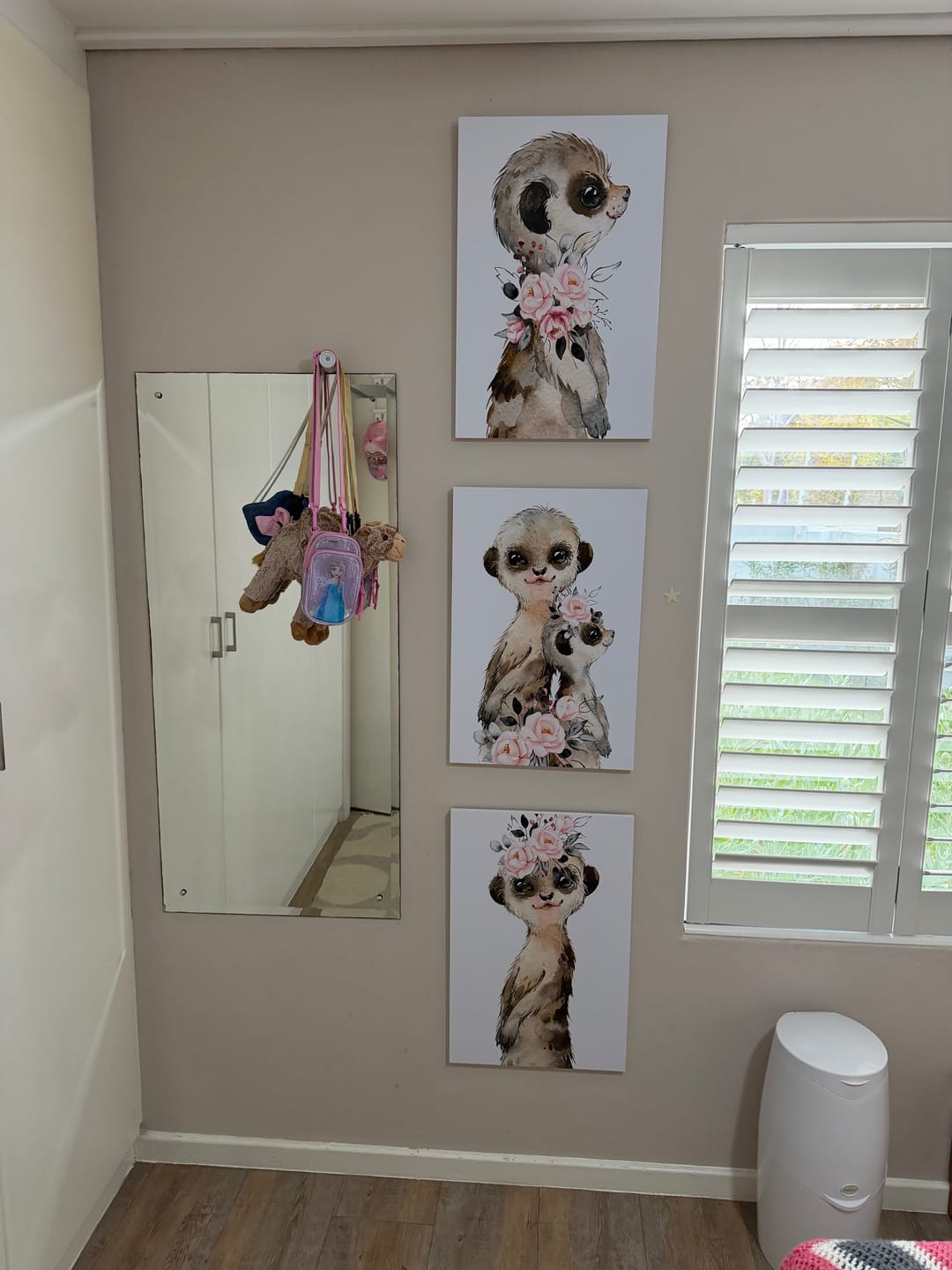 Customer photo review of Kids | Wood Canvas | 3 set | Girl | Meerkat