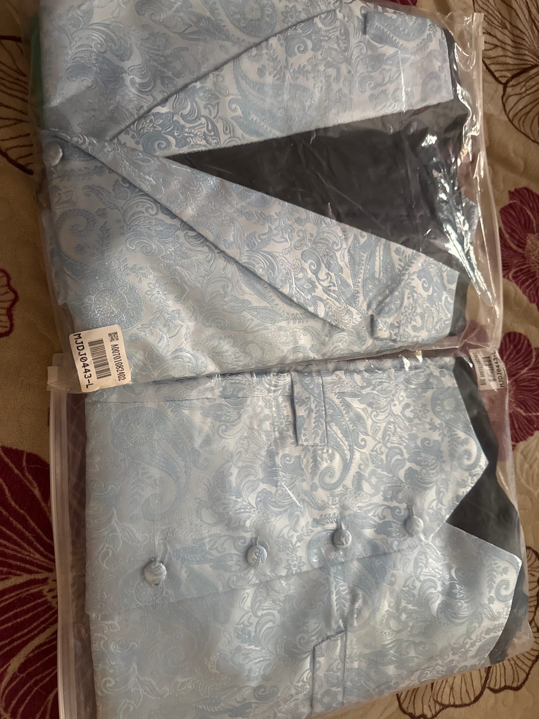 Customer photo review of Ties2you Gift