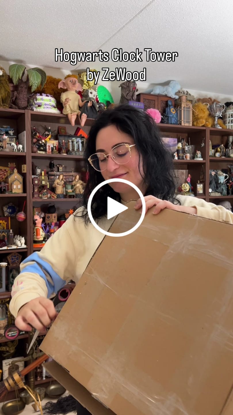 Customer video review of HANDCRAFTED HOGWARTS™ CLOCK TOWER 3D WALL CLOCK - OFFICIALLY LICENSED - HARRY POTTER