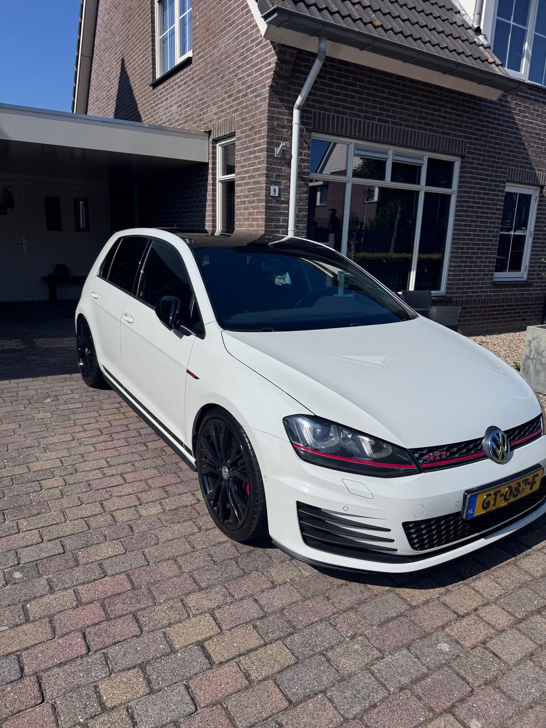 Customer photo review of Gloss Black Mirror Covers For VW Golf MK7/MK7.5 (2013-2020)