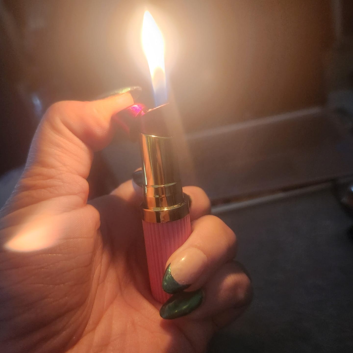 Customer photo review of LIPSTICK LIGHTER