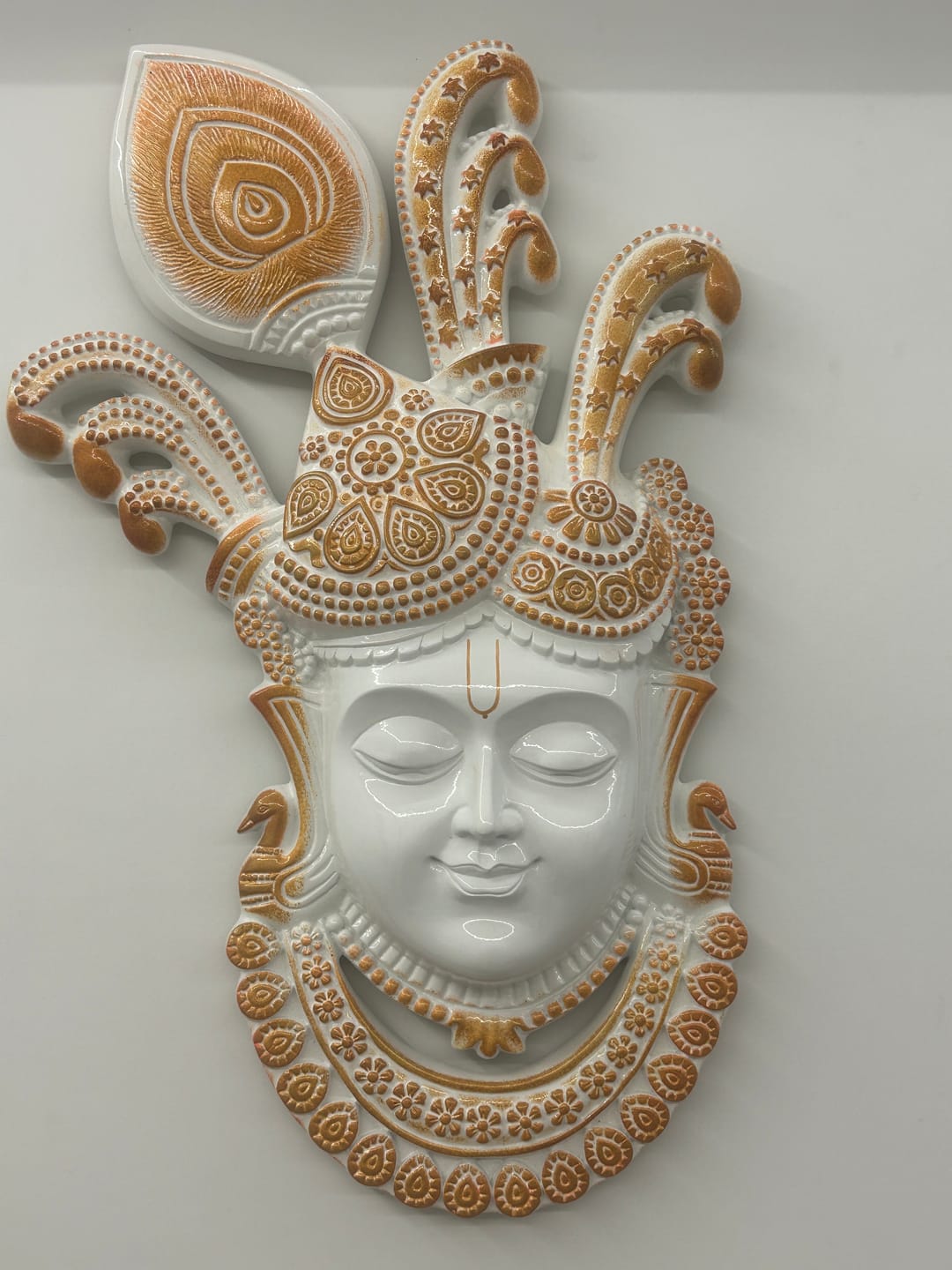 Customer photo review of DA-27 Lord Shrinathji Nathdwara Face Wall Hanging Sculpture - 4x2.5ft