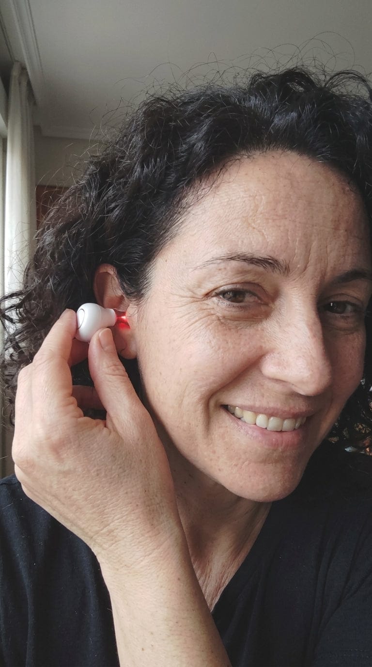 Customer photo review of Terapia de Luz Roja para el Tinnitus
