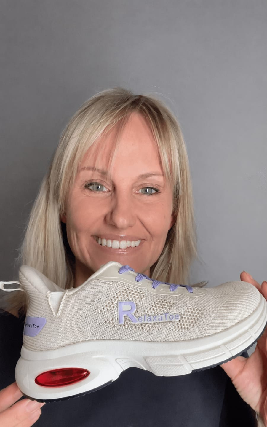 Customer photo review of RelaxaToe Hands-Free Wide Toe Box Walking Shoes