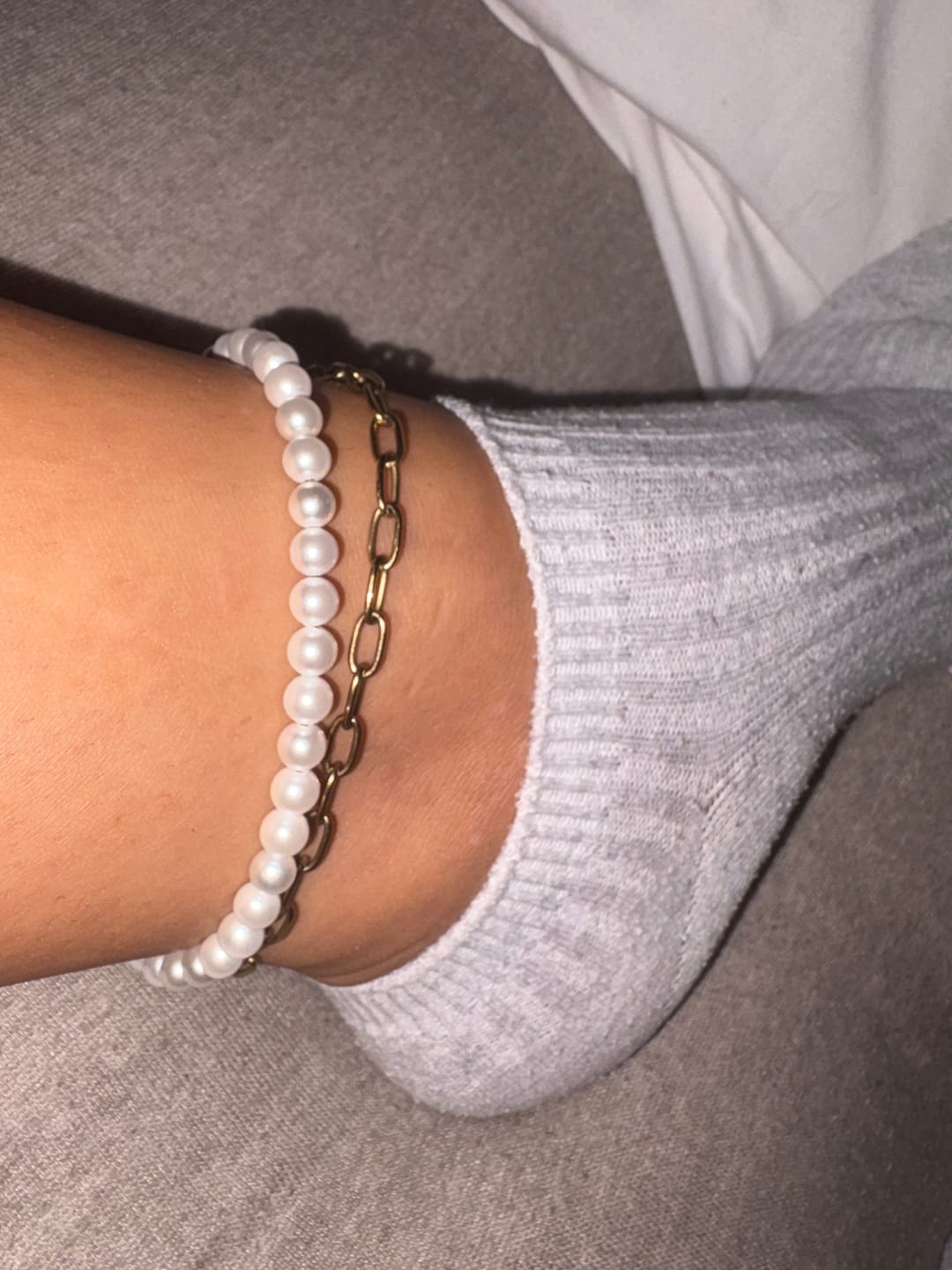 Customer photo review of Jacinta Fußkette | 18K vergoldet