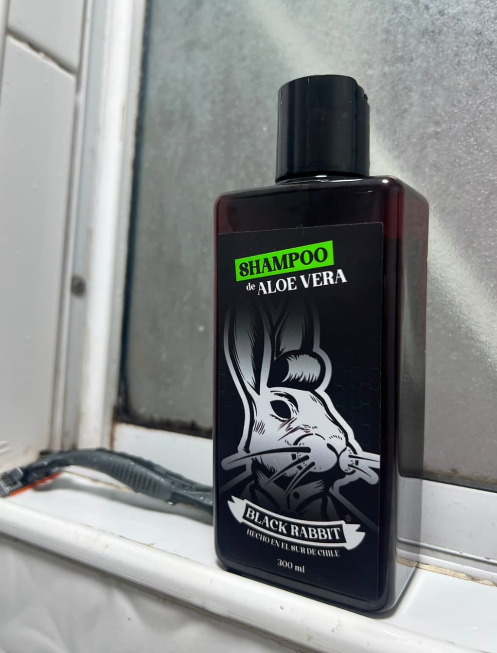 Customer photo review of Shampoo de Aloe Vera - Limpieza Cuero Cabelludo 300 ml