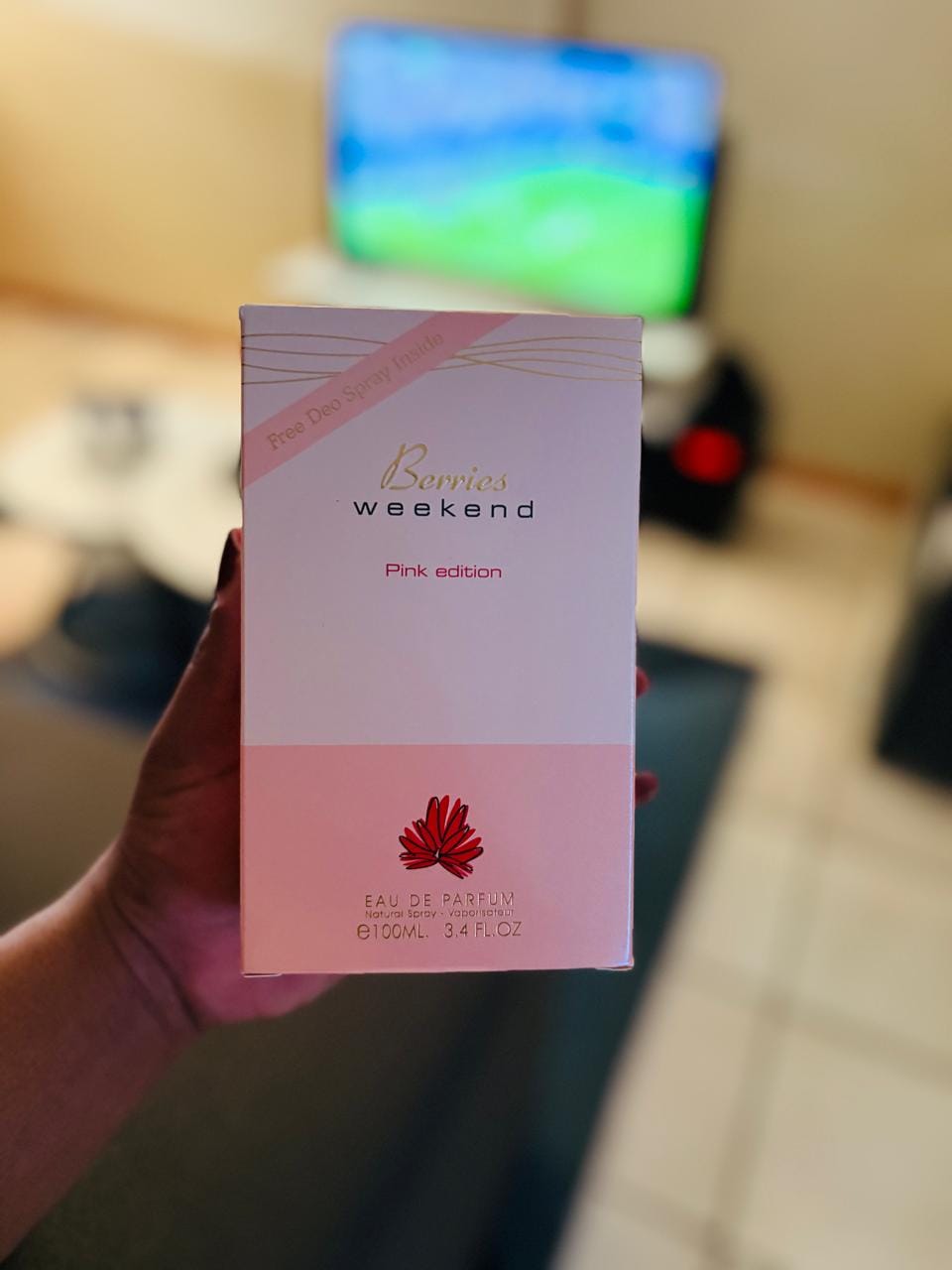 Customer photo review of Berries Weekend Pink Edition Eau De Parfum 100ml - Fragrance World