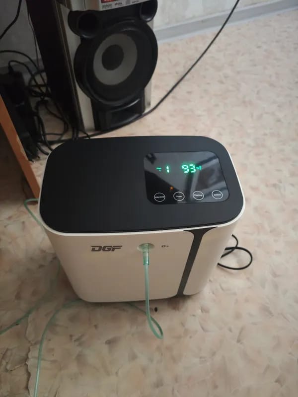 Customer photo review of DF-010 | 1-8L Continuous Flow Home Oxygen Concentrator