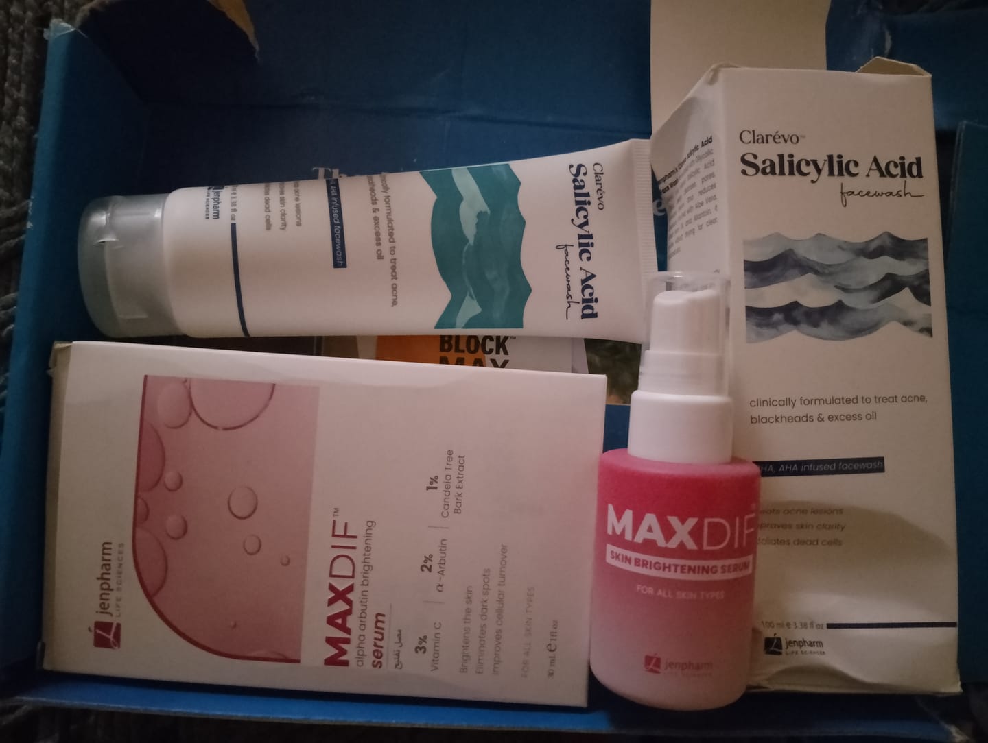 Customer photo review of Clarevo Salicylic Acid Facewash
