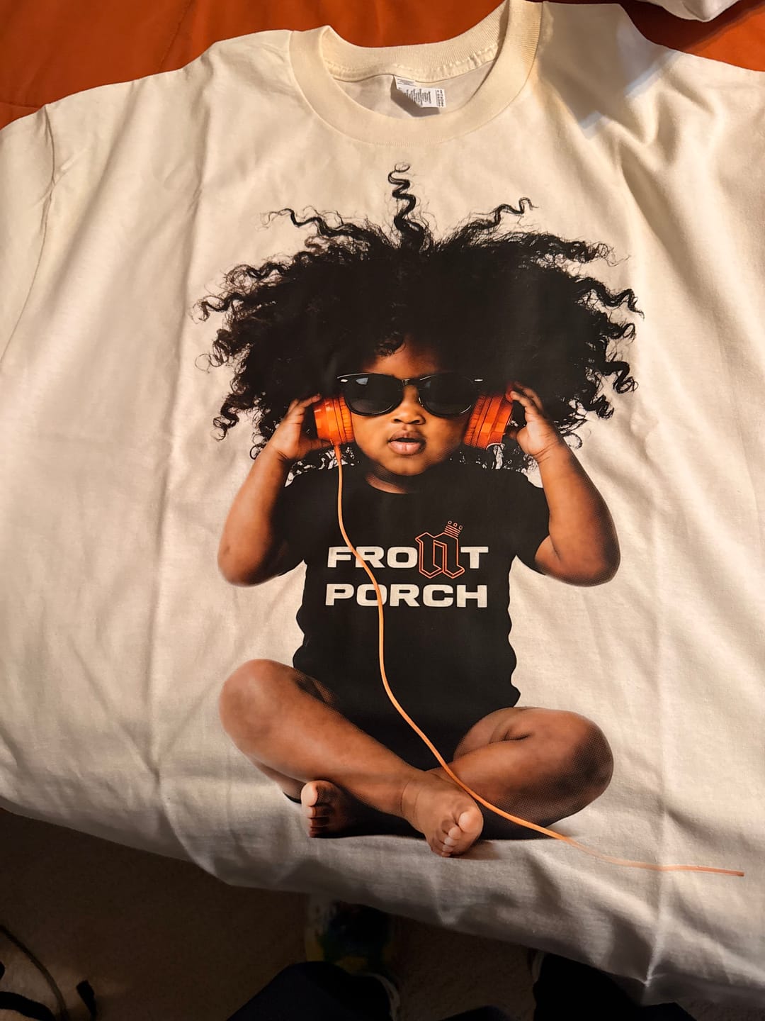 Customer photo review of The Miles Tee