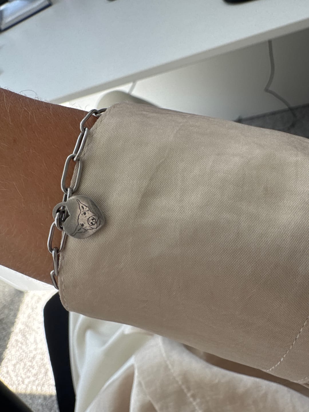 Customer photo review of Herzarmband
