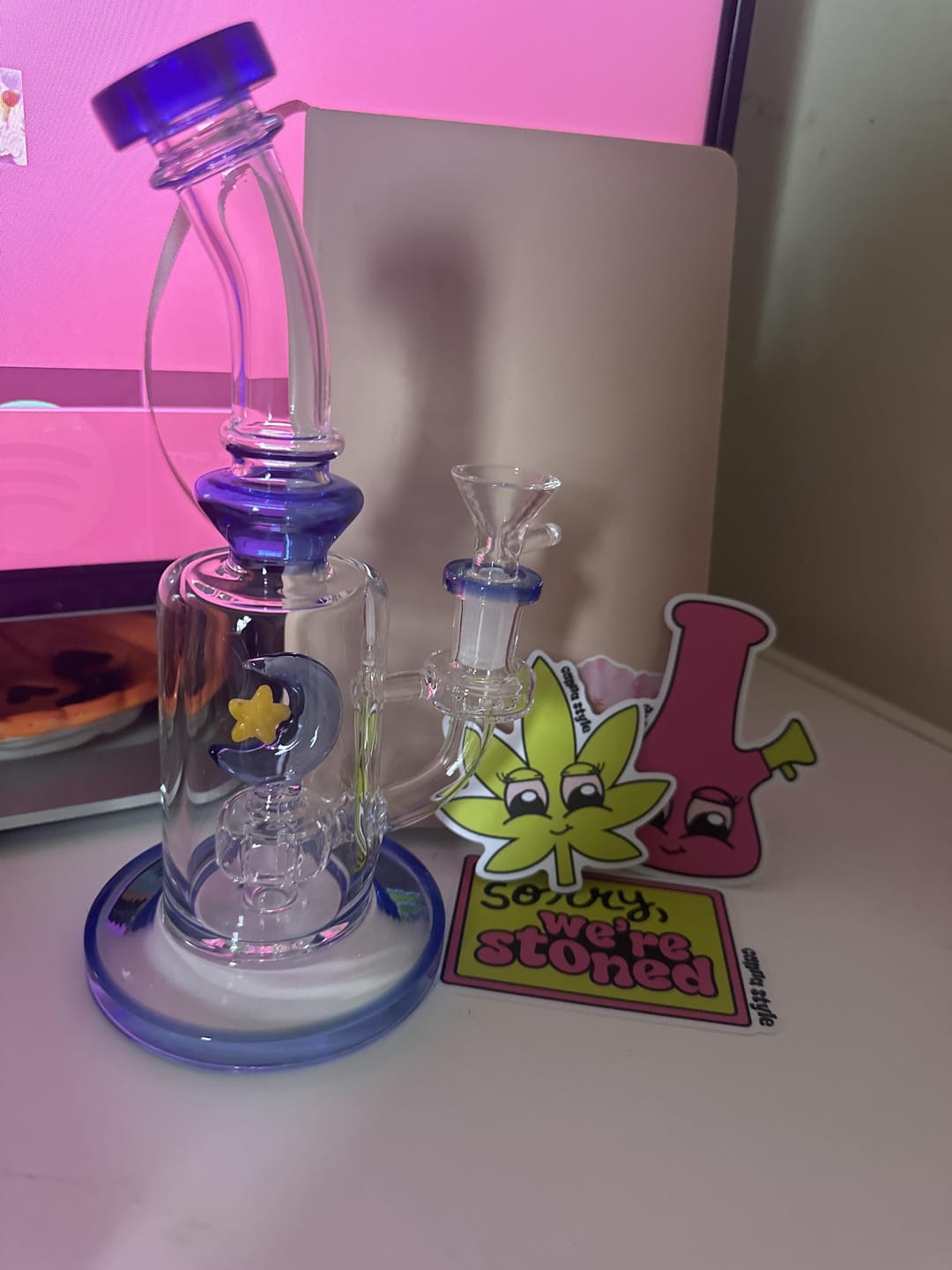 Customer photo review of CELESTIAL FIGURINE BONG