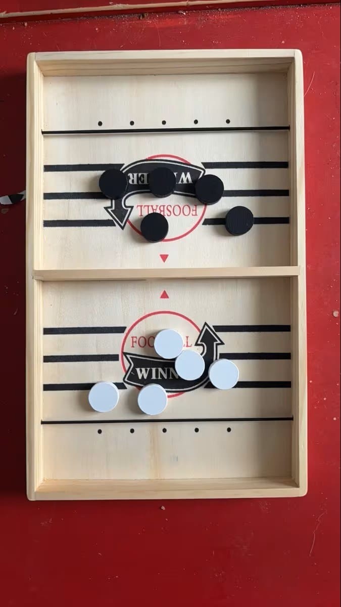 Customer photo review of Schleuder Schach Brettspiel aus Holz | Familienspiel Geschicklichkeit bildschirmfrei Holzspielzeug