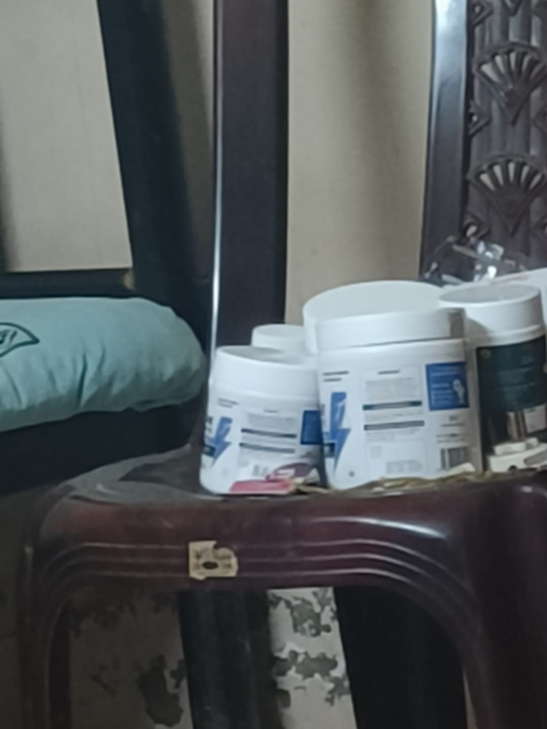 Customer photo review of OSMO - Electrolytes (45 Servings, Valencia Orange) + Wellcore Micronised Creatine Monohydrate (83 Servings, Unflavoured)