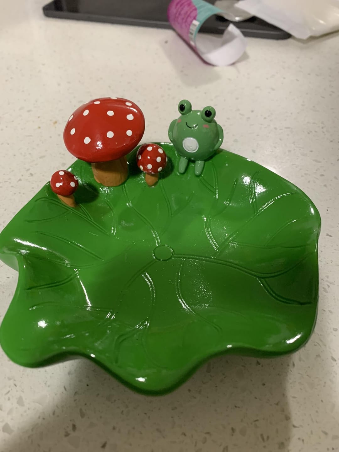 Customer photo review of FROG LILY PAD ASHTRAY