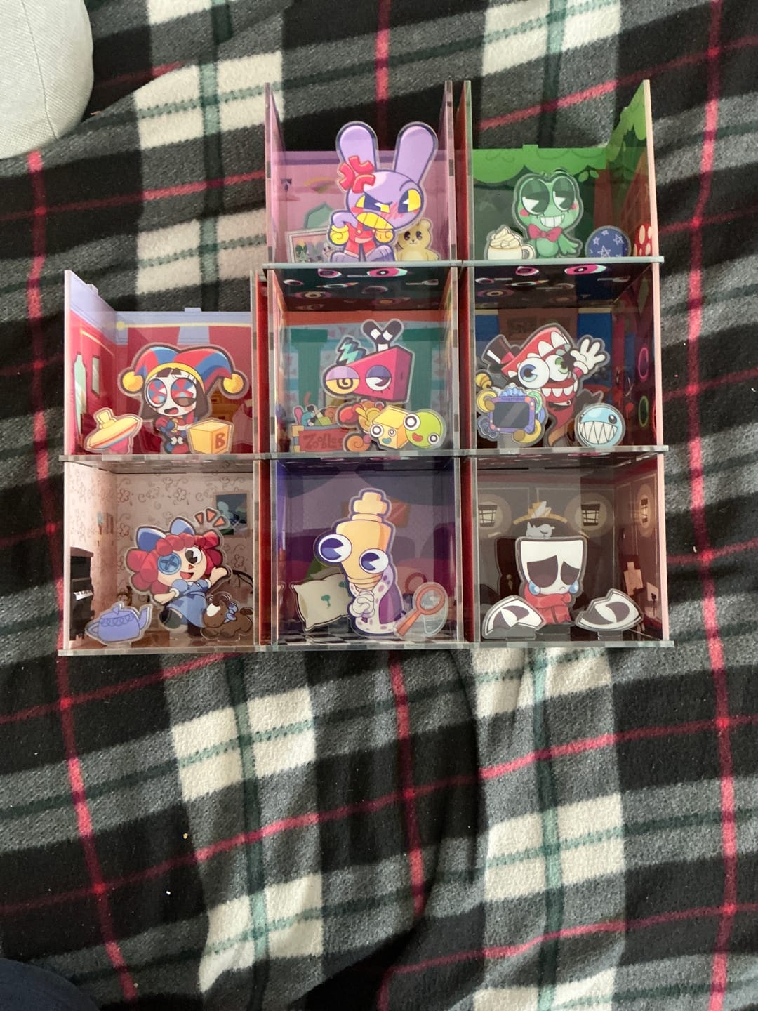Customer photo review of Digital Circus Acrylicz Blindbox