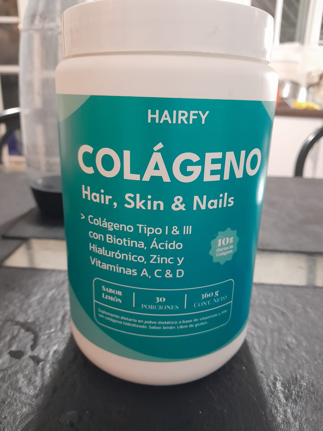 Customer photo review of Colágeno Hair, Skin & Nails