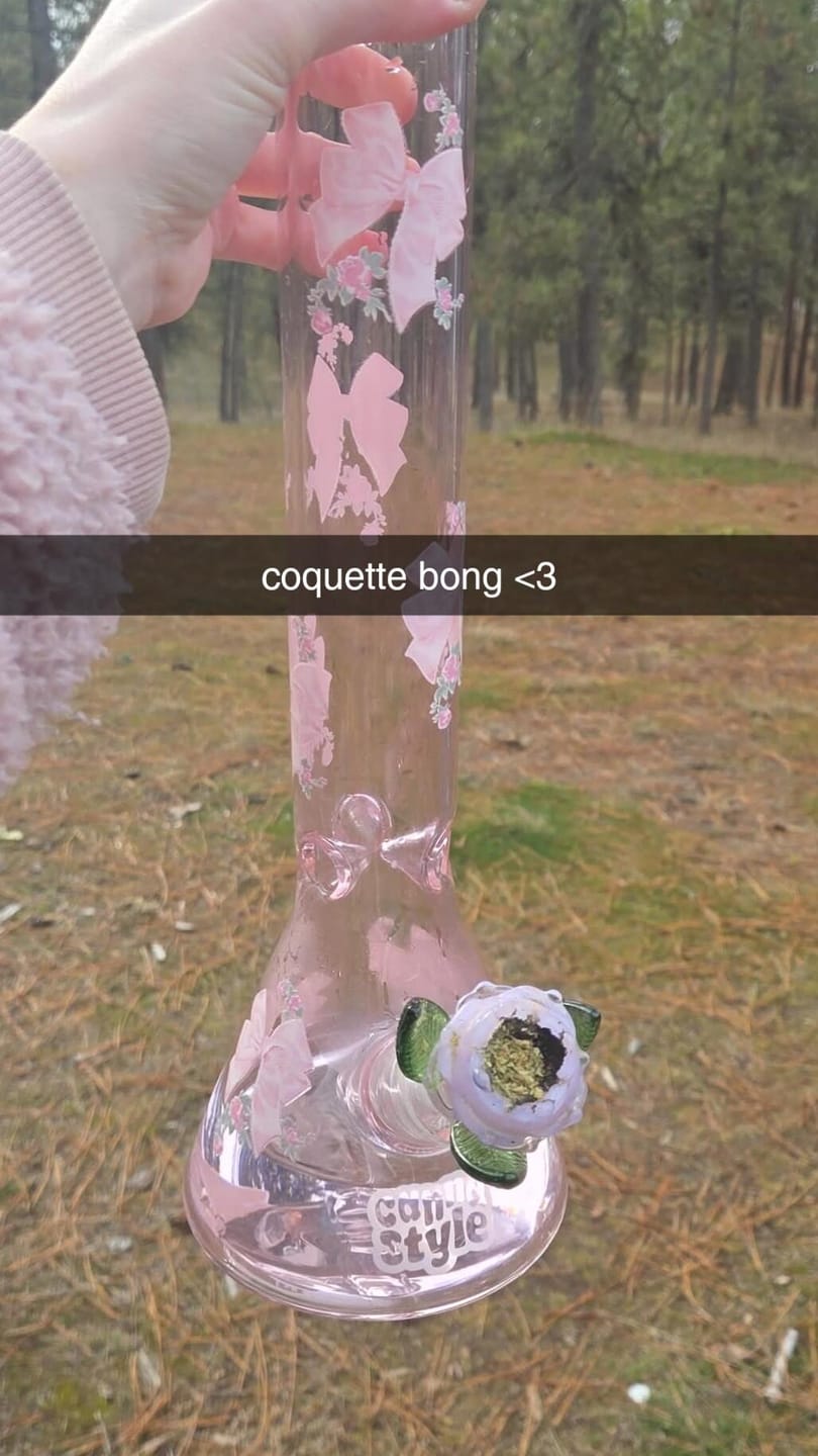 Customer photo review of PINK BONG 16"
