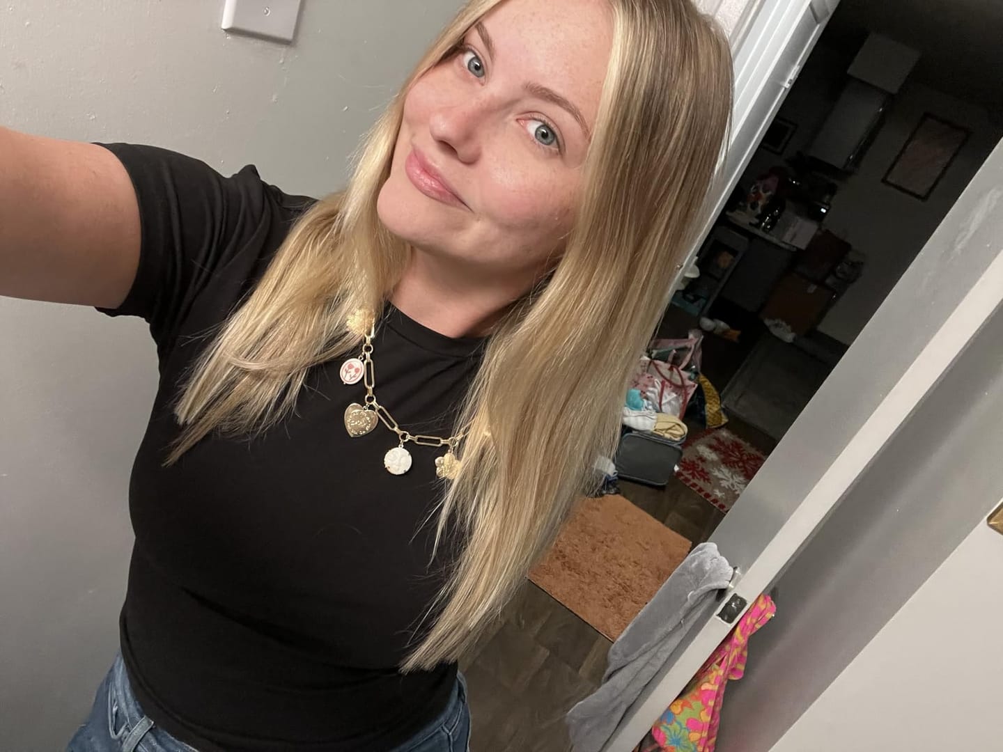 Customer photo review of 3x5 Inches Human Hair Toppers Mono Base Ombre Blonde #10/613