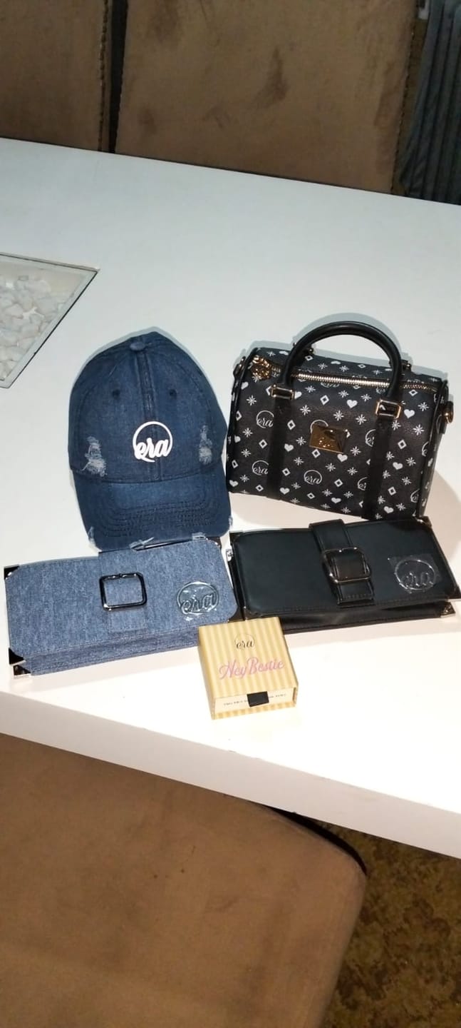 Customer photo review of ERA Denim Signature Wallet