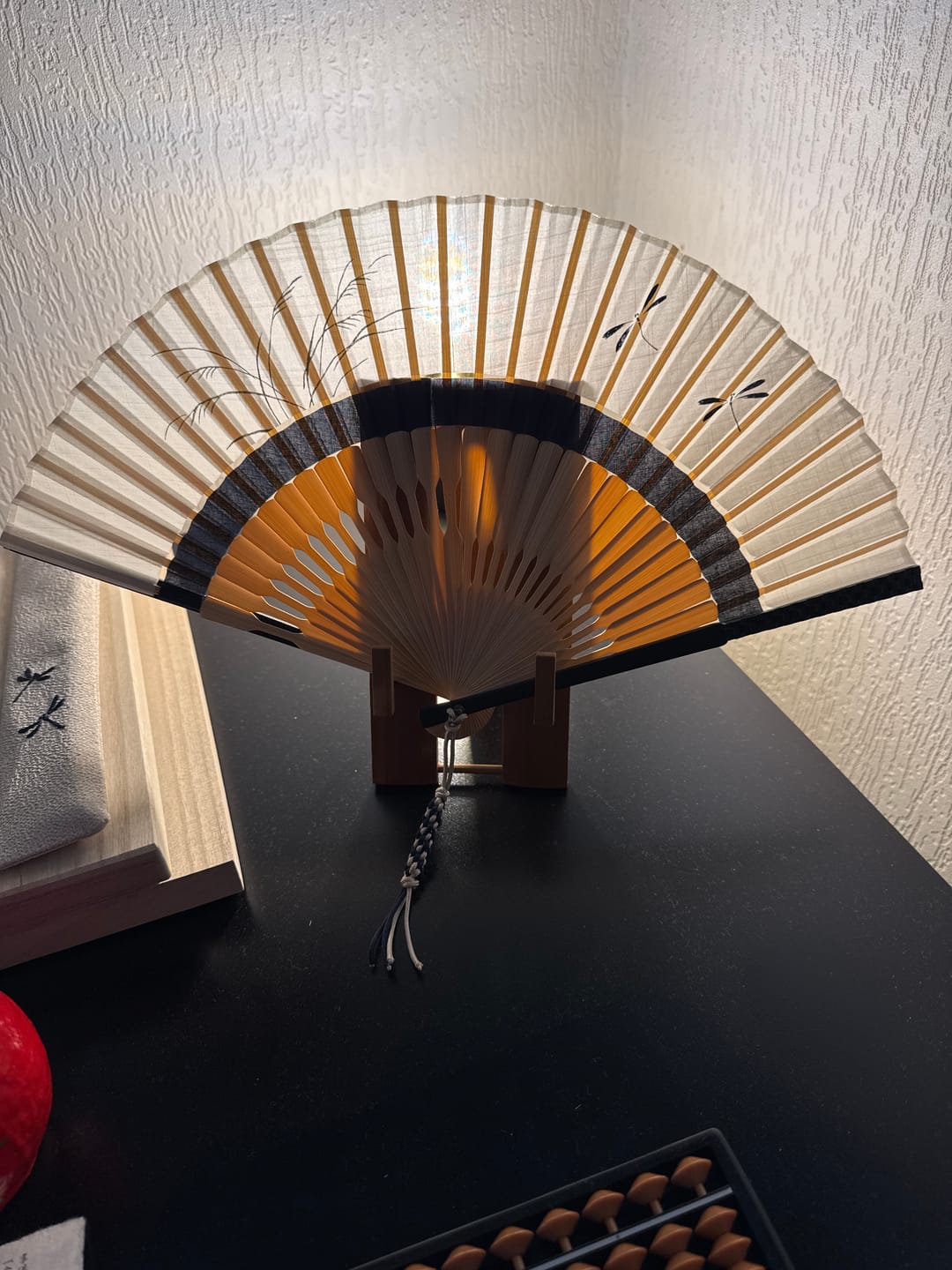 Customer photo review of Support Éventail Japonais Pliant en Bambou