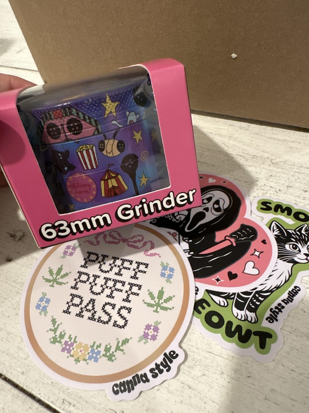 Customer photo review of BUTTON EYES GRINDER