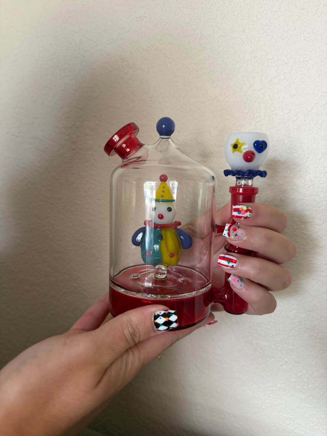 Customer photo review of CLOWN CLOCHE BONG