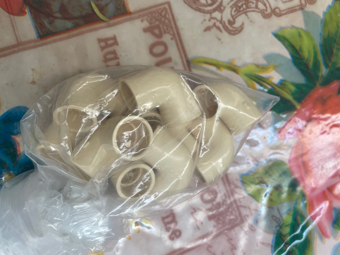 Customer photo review of Codo Cpvc 90 X 1/2" Cpvc-561 Foset Bolsa de 10 Piezas