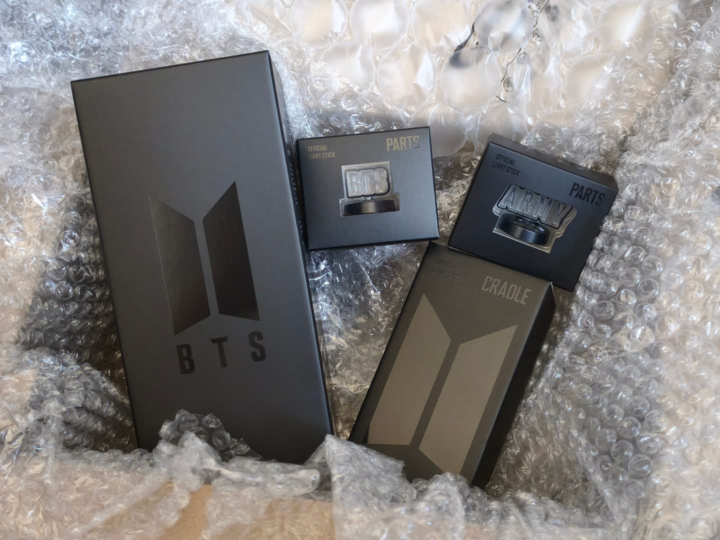 Customer photo review of [3RD PRE-ORDER] BTS - OFFICIAL LIGHT STICK VER.4 PARTS ARMY VER