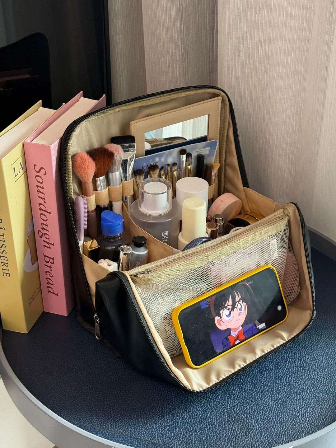 Customer photo review of Waterproof Large-Capacity Portable Makeup Bag
