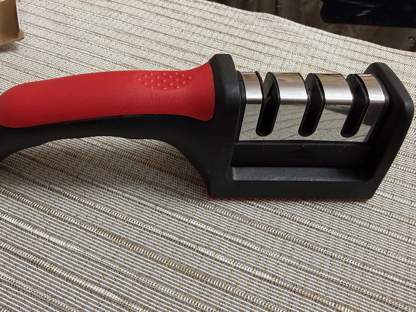 Customer photo review of 4-in-1 Knife Sharpener – Sharpen Any Kitchen Knife in Seconds | Chef, Scissors & More