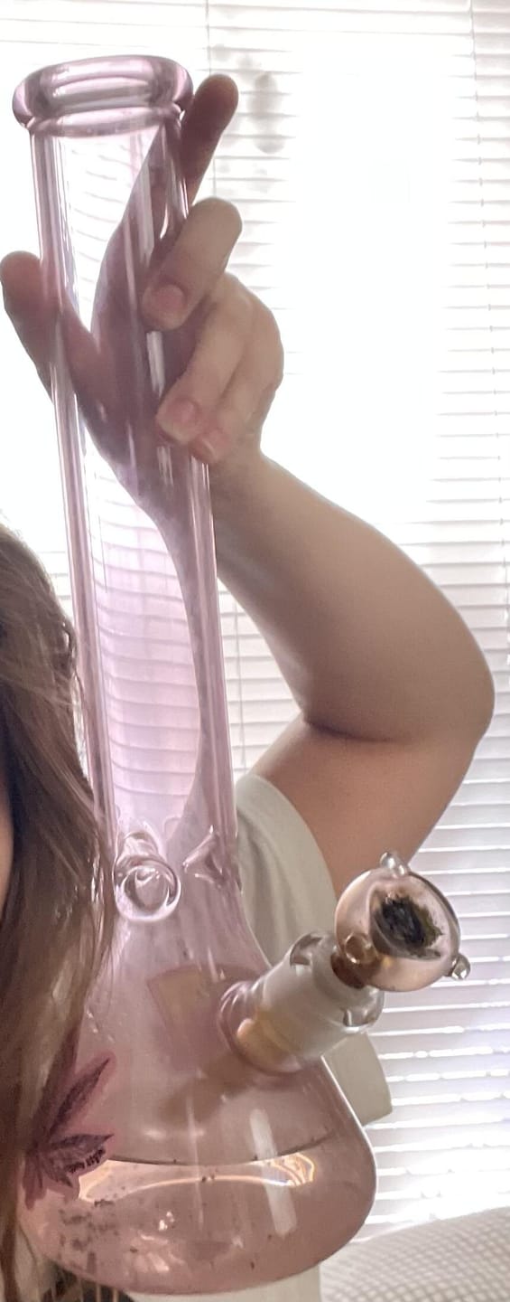 Customer photo review of PINK BONG 16"