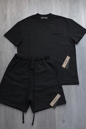 Customer photo review of Fear of God Essentials 1977 Iron Black Full set