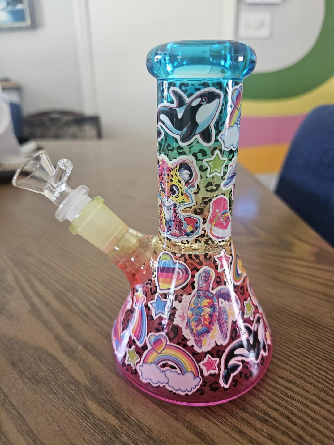 Customer photo review of RAINBOW ANIMALS BONG 6"