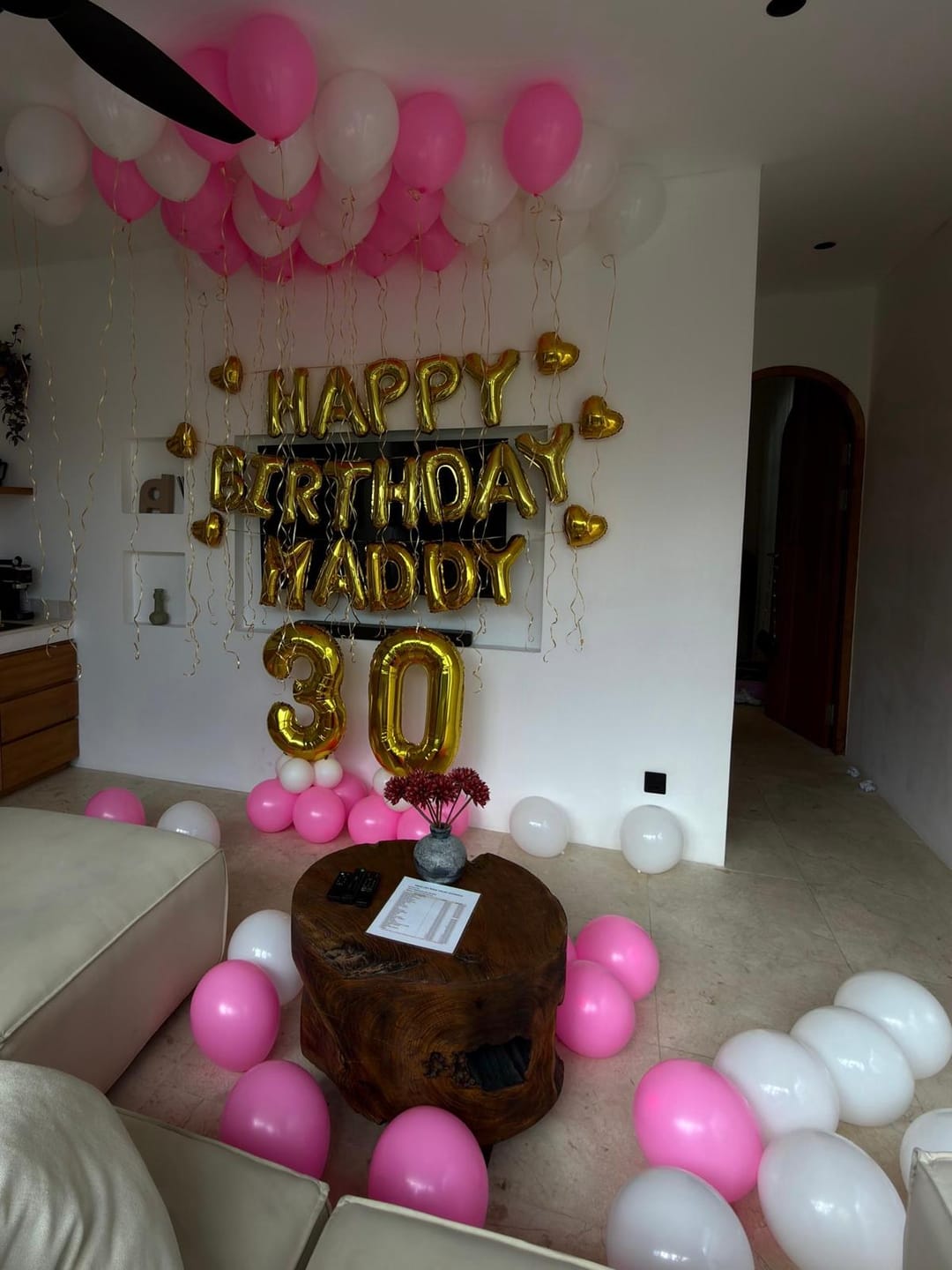 Customer photo review of 🎊 Indoor Room Decorations - Villa Room Setup