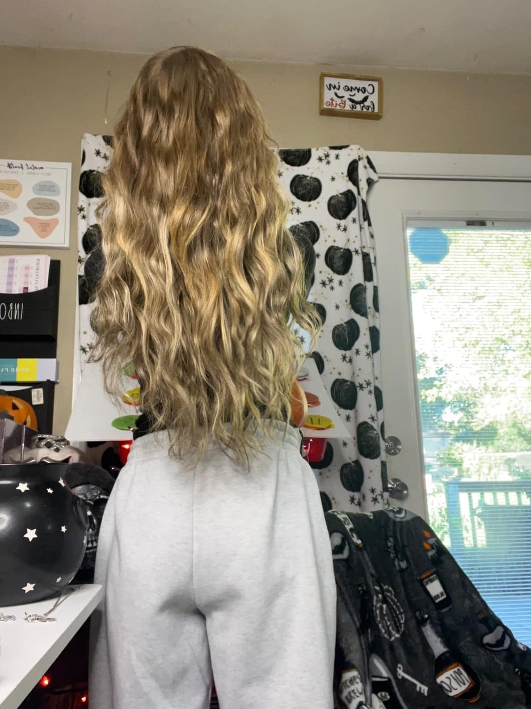 Customer photo review of [Pre Order] 6x6 Inches Virgin Human Hair Toppers Fishnet Base Balayage Blonde #3/8/22