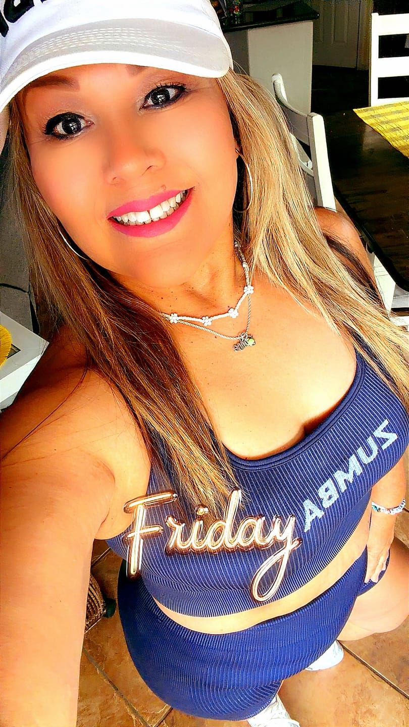 Customer photo review of Blue Jean Seamless Bra